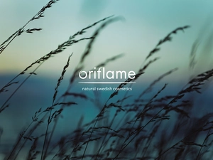 Oriflame, grass