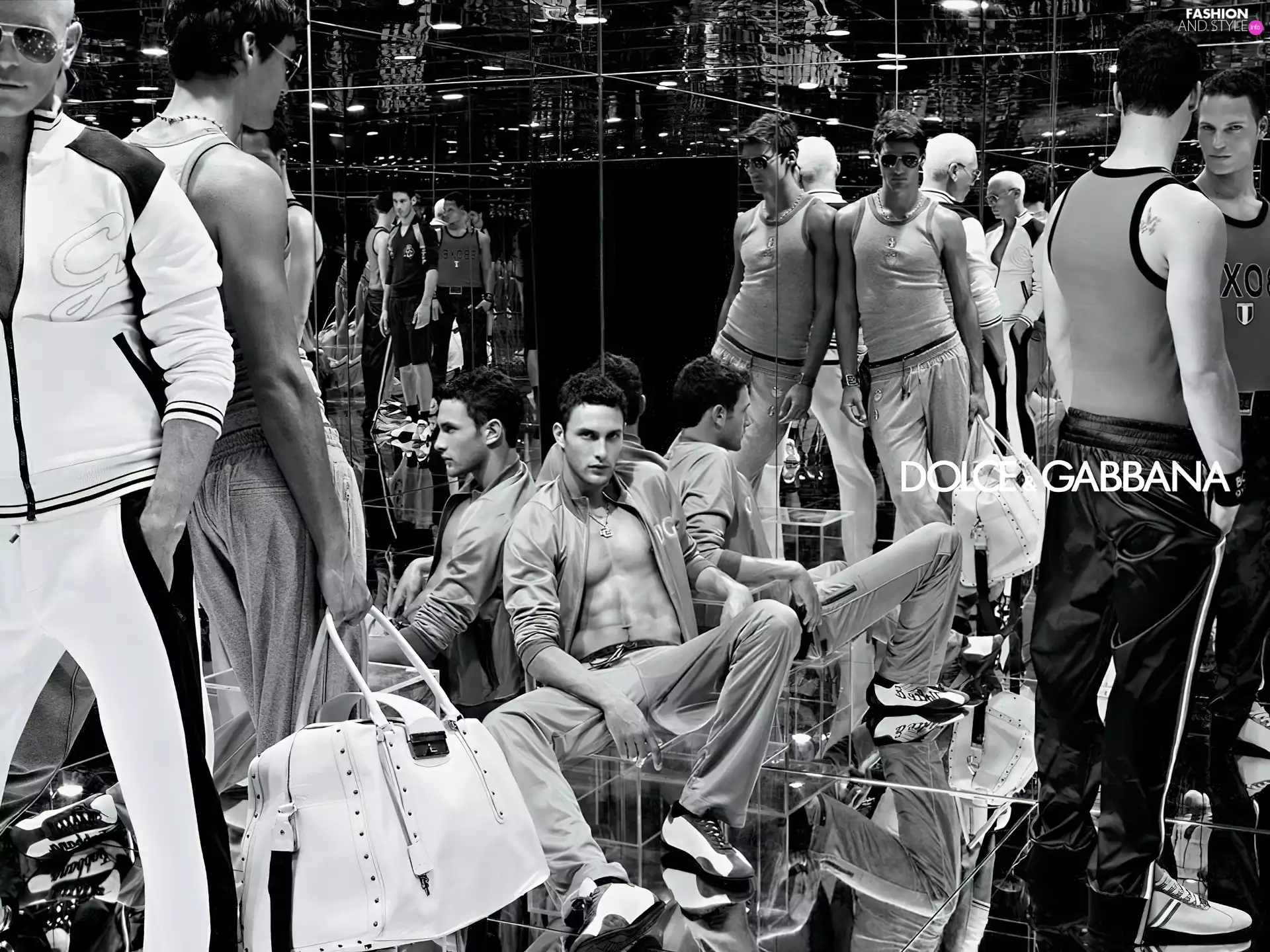 trousers, Mirror, men, bag, Dolce And Gabbana